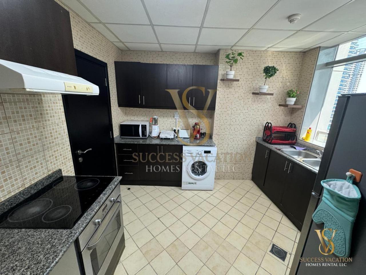 Marina , Success Luxury Apartments, Near Jbr And Metro Station-daily Free Housekeeping Included Appartamento Dubai