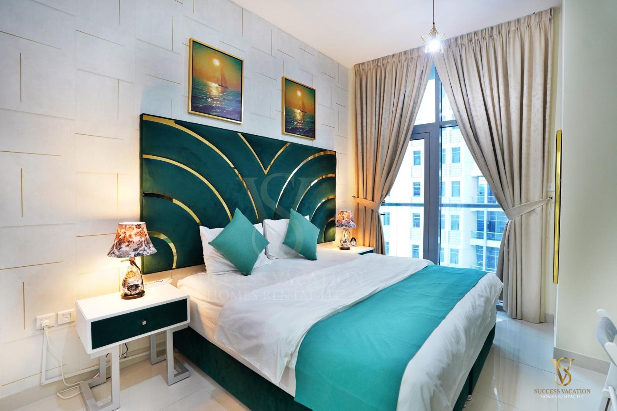 Marina , Success Luxury Apartments, Near Jbr And Metro Station-daily Free Housekeeping Included Appartement *