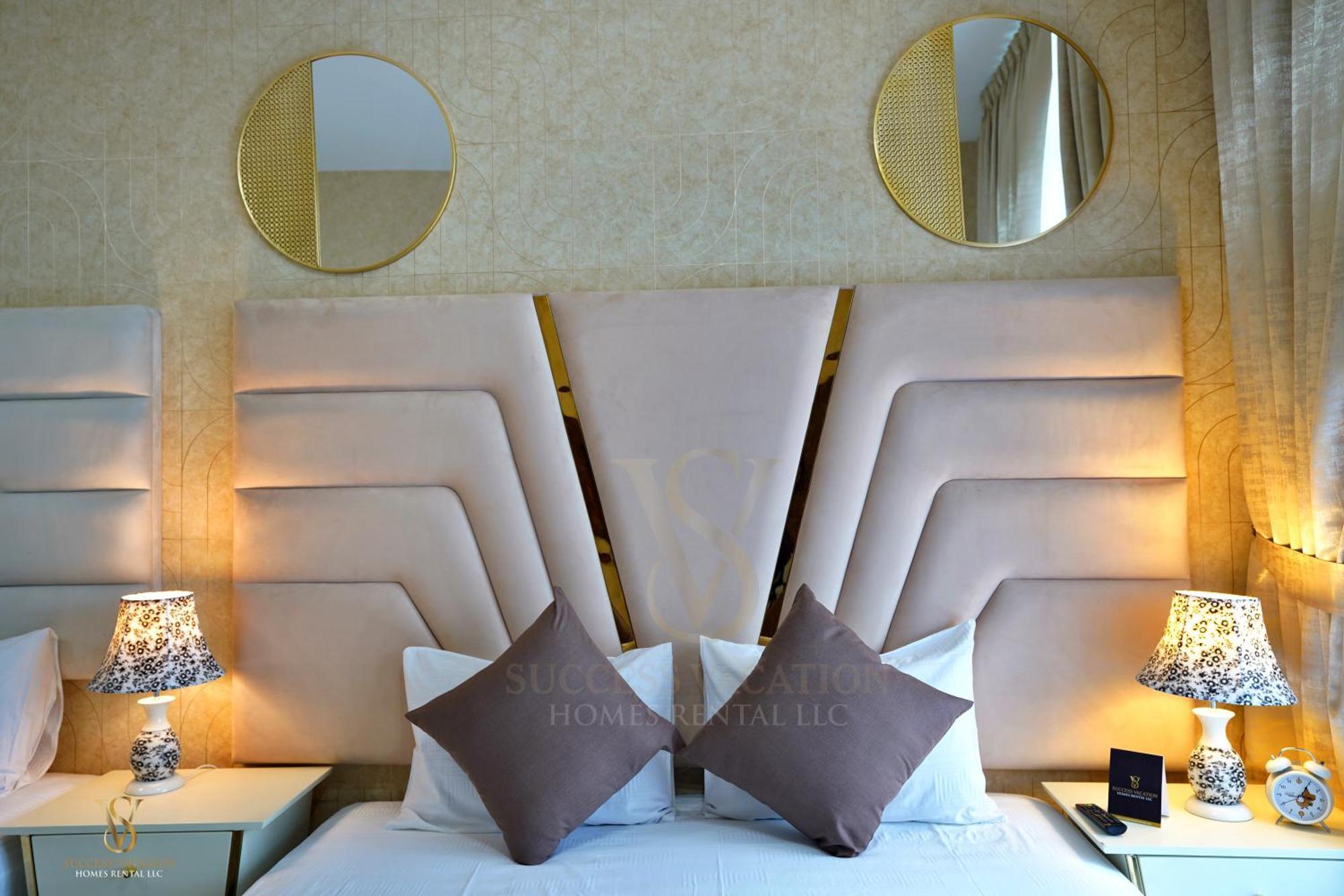 Appartement Marina , Success Luxury Apartments, Near Jbr And Metro Station-daily Free Housekeeping Included