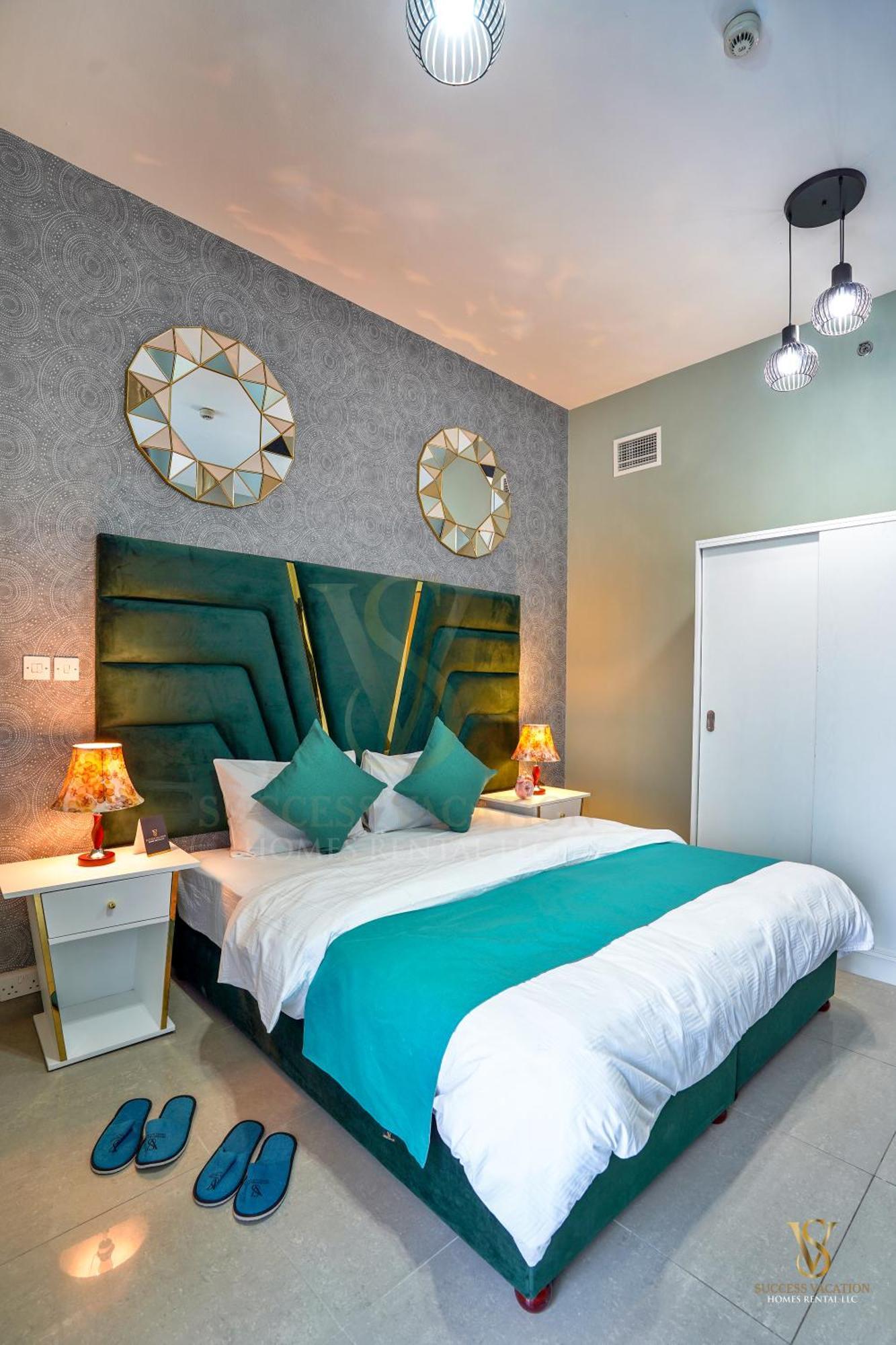 Marina , Success Luxury Apartments, Near Jbr And Metro Station-daily Free Housekeeping Included