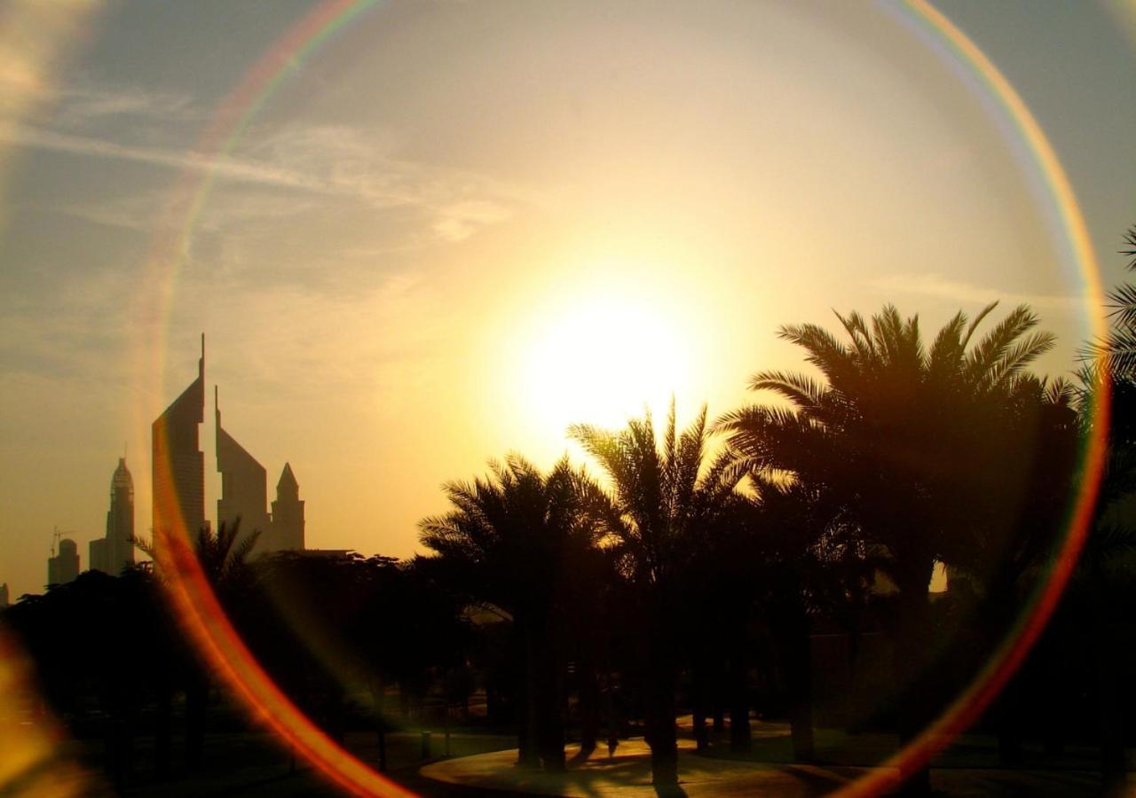 Marina , Success Luxury Apartments, Near Jbr And Metro Station-daily Free Housekeeping Included Appartement *